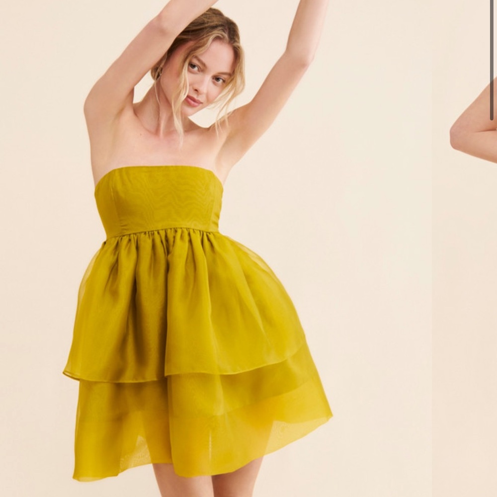 Strapless mini dress - NWT - XS - Let me Be